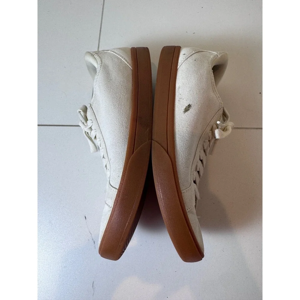 Kizik Madrid Canvas Sneakers Womens 7.5 White‎ Minimalist Sustainable Comfy